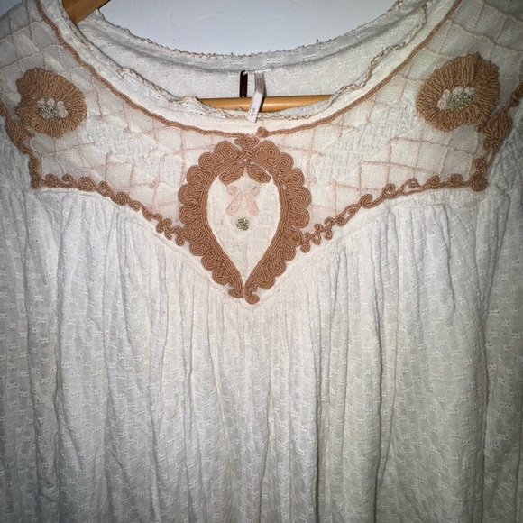 NWOT - Free People Elegant Cream and Brown Embroidered Top - Picture 2 of 6